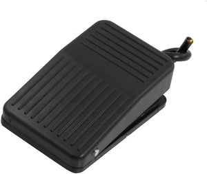 AC 220V 10A 1 NO 1 NC SPDT Momentary Foot Controller Pedal Switch w 13cm Cable
