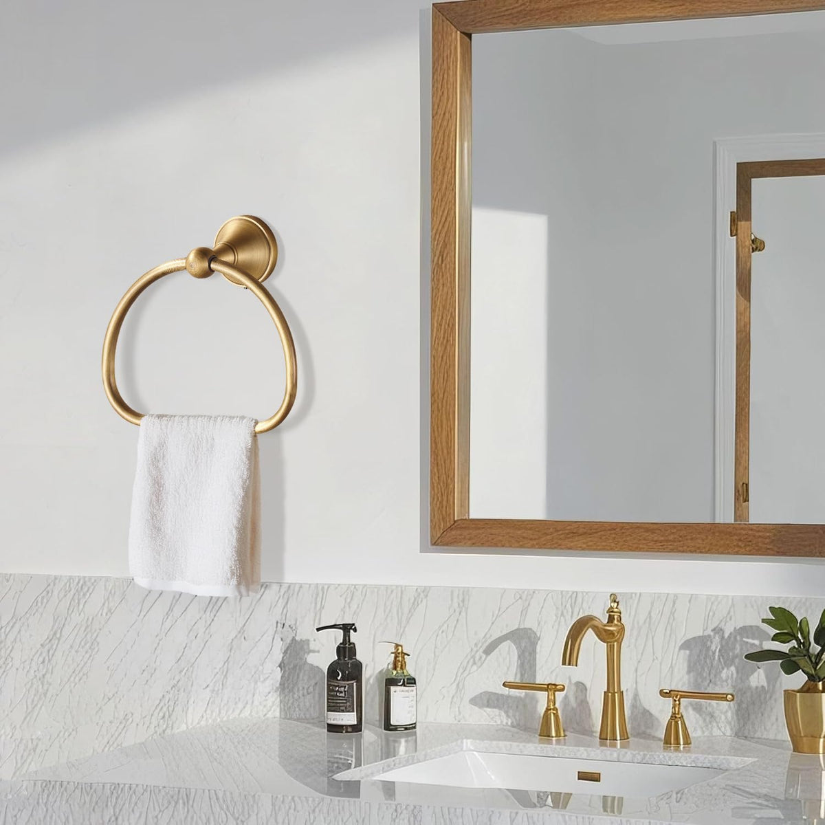 LinkMejor Brass Toilet Paper Holder Towel Ring, Antique Brass Towel Holder Toilet Paper Roll Holder, Rustic Towel Rack Bathroom Accessories Set Hardware 2 Pieces Farmhouse Wall Mounted