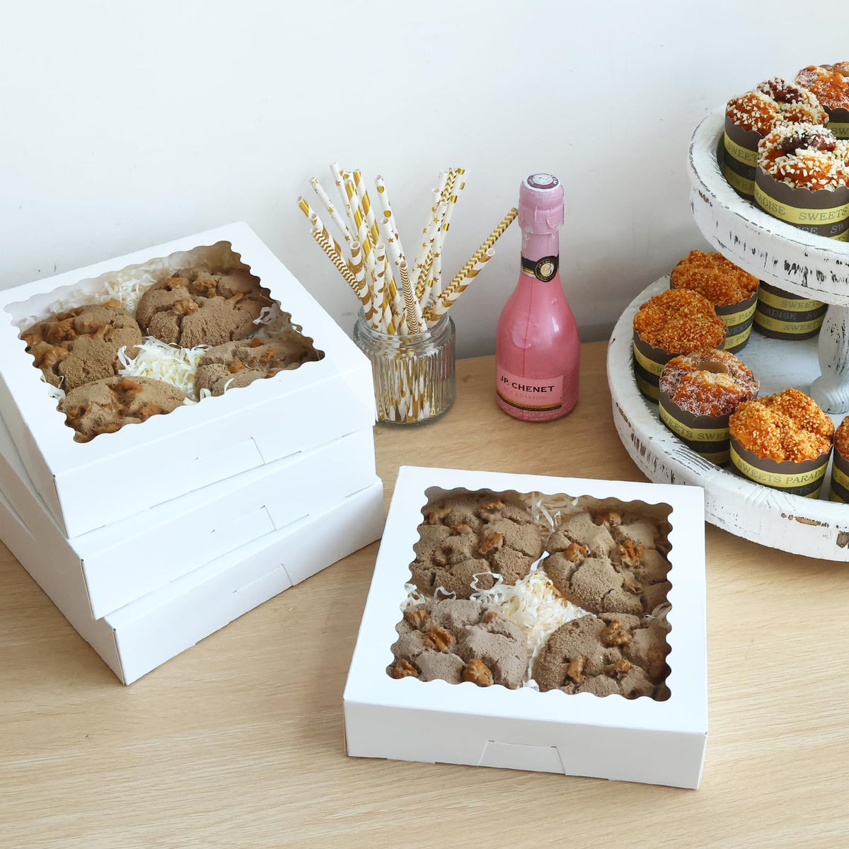 Caixas de Presentes LinkMejor 12 peças, 8x8x2 polegadas, Caixas de Biscoitos com Janela