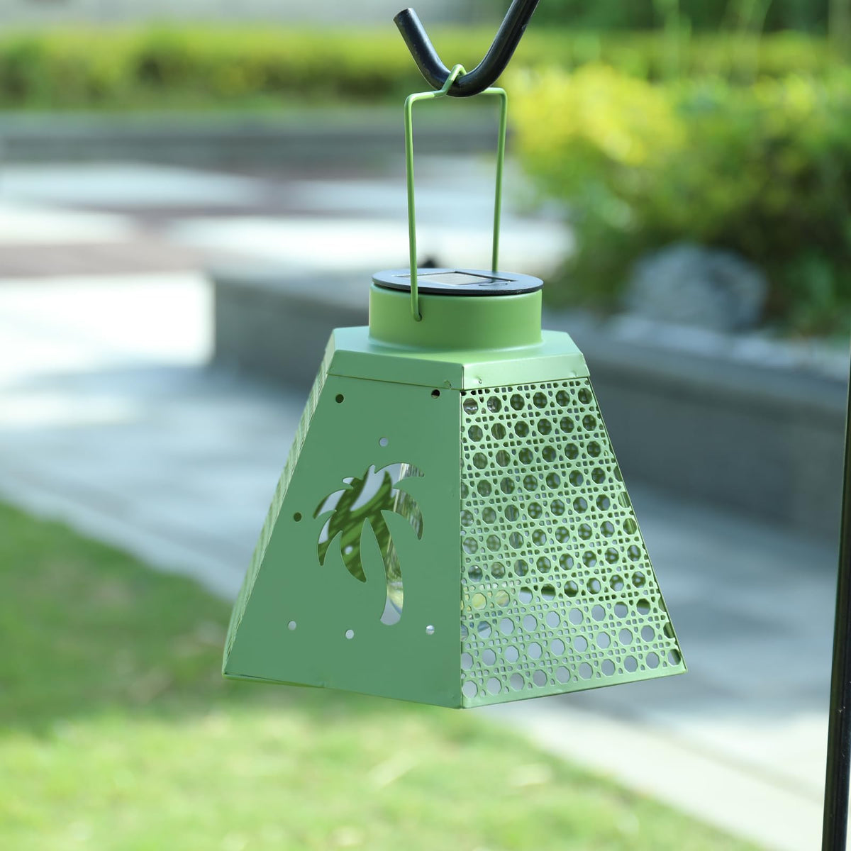 Solar Lanterns Outdoor Waterproof 2 Pack Green Palm Tree Hanging Lights