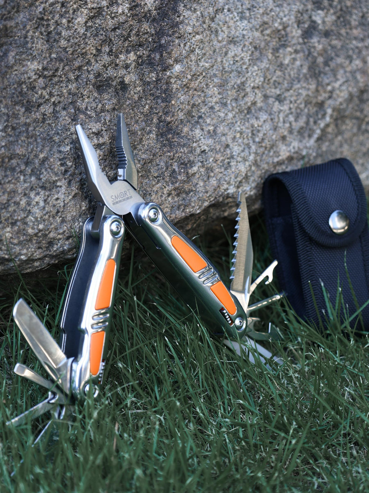 Multitool Pliers, Foldable 14-in-1 Multi Tool Gift for Dad, Father, Husband